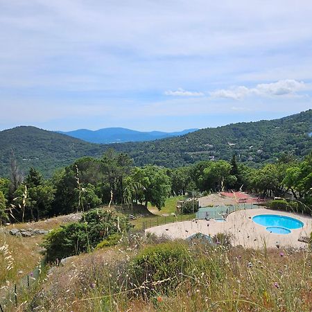 Capsud, La Garde-Freinet Apartman Kültér fotó