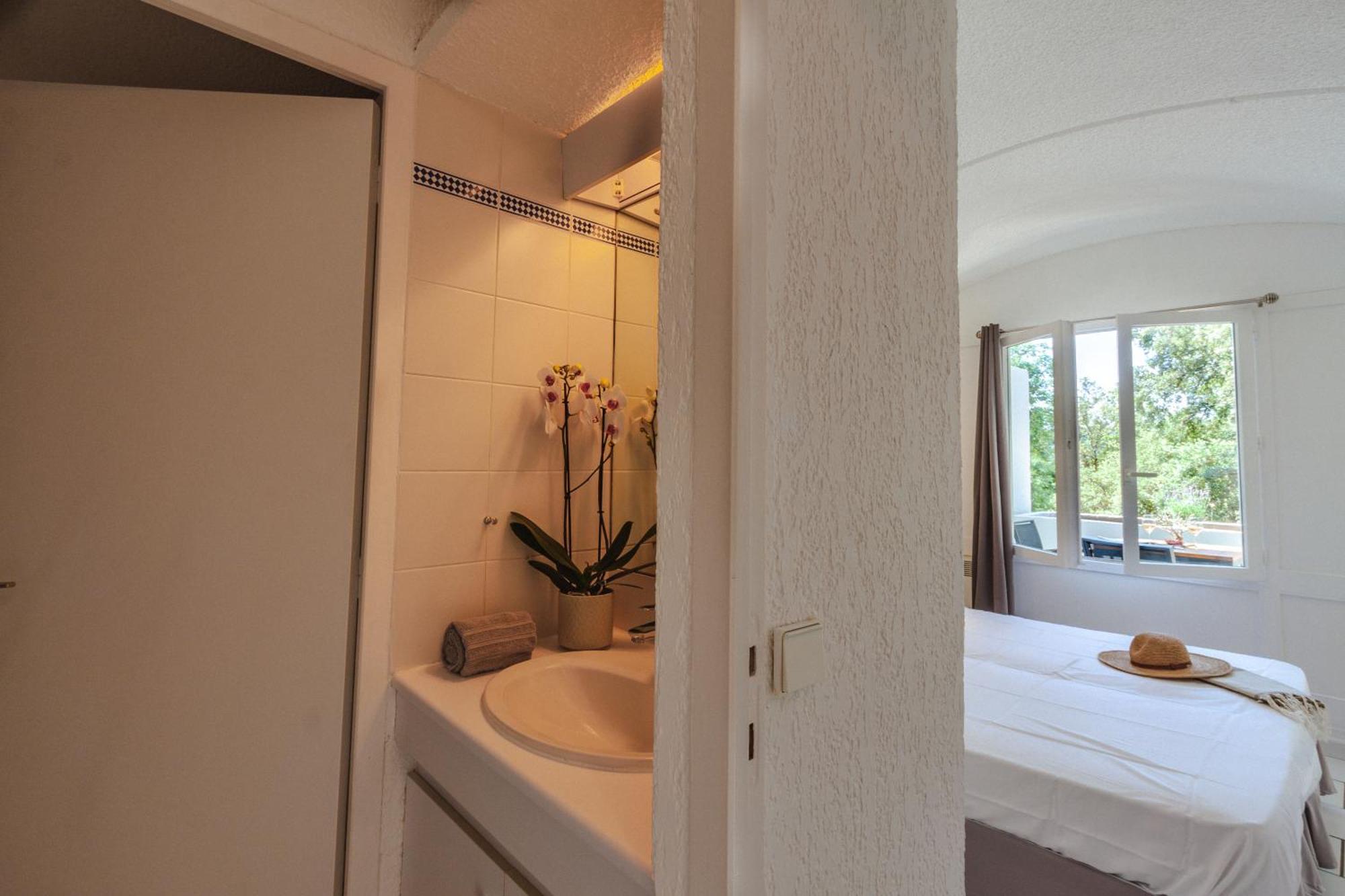 Capsud, La Garde-Freinet Apartman Kültér fotó